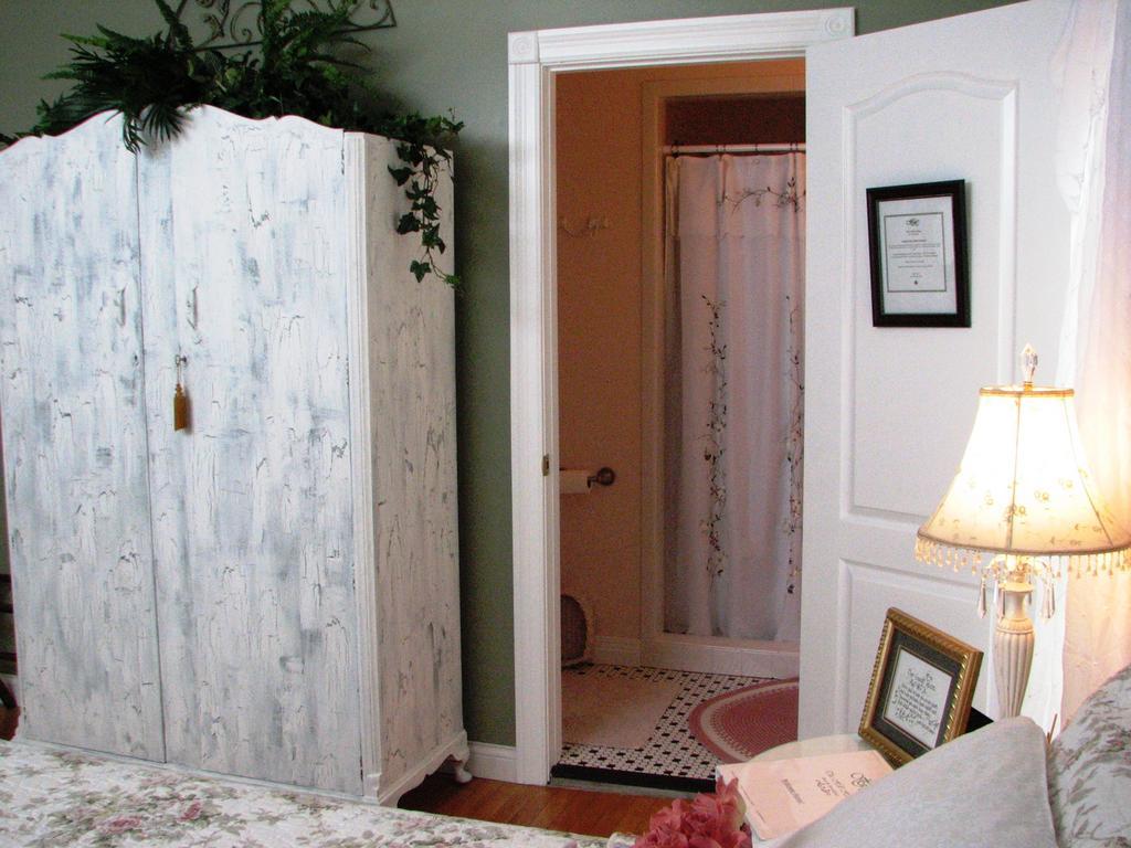 Hill House Bed And Breakfast Loretto Rom bilde